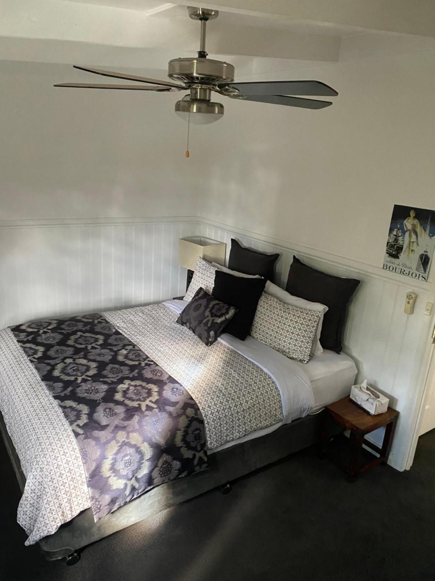 Creek Cottage Bed And Breakfast Traralgon Dış mekan fotoğraf